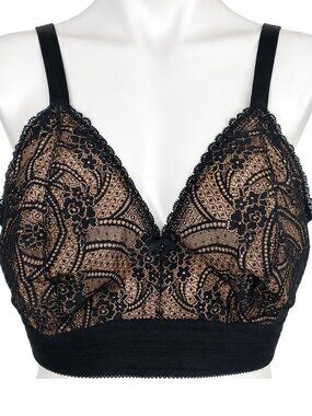 New 42D black bra. GLAMORISE wireFREE black lace bra with tan/flesh tone lining